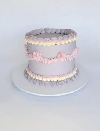 Lilac vintage cake